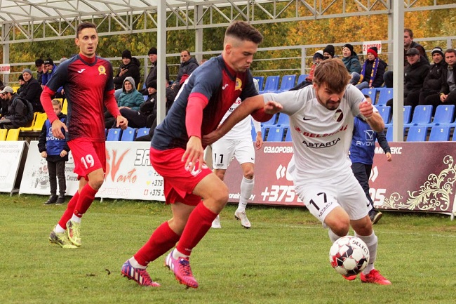 Smolevichy vs Gorodeya, 22h30 ngày 5/6: Tận dụng cơ hội