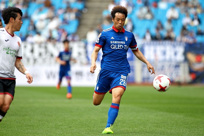 Suwon Bluewings vs Gwangju, 17h00 ngày 7/6: Đẳng cấp lên tiếng