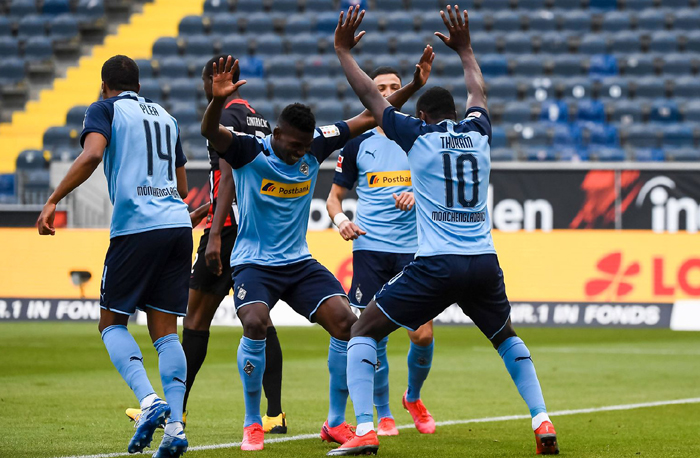 Freiburg vs Mgladbach (1h30 6/6): Thời cơ bứt phá Freiburg vs Mgladbach (1h30 6/6): Thời cơ bứt phá