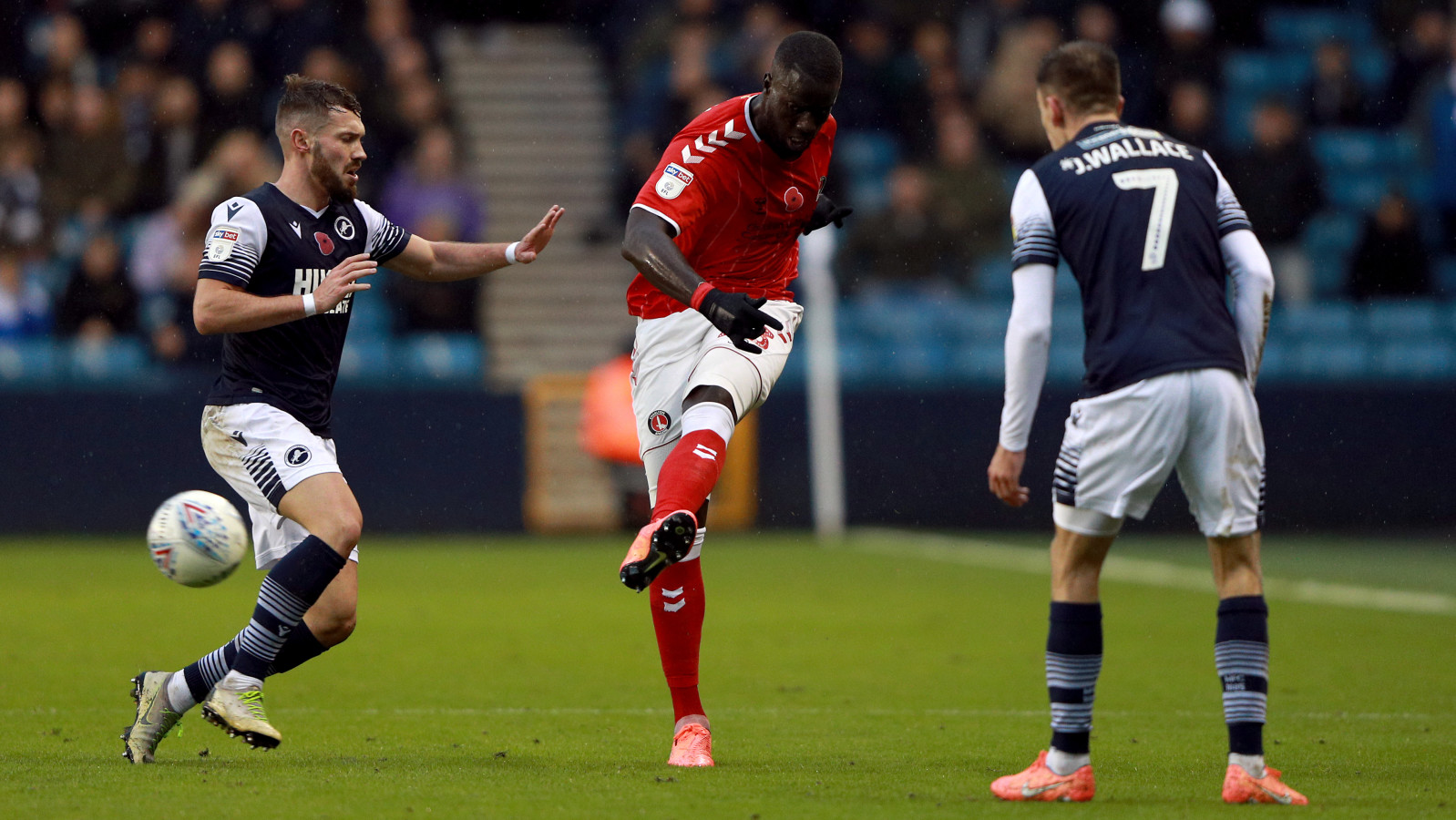 Charlton vs Millwall (2h15 4/7): Chủ nhà phá dớp