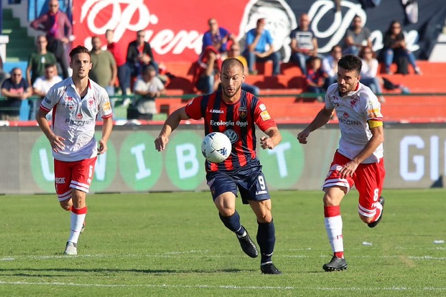 Cosenza vs Perugia, 23h45 ngày 13/7: Không còn gì để mất