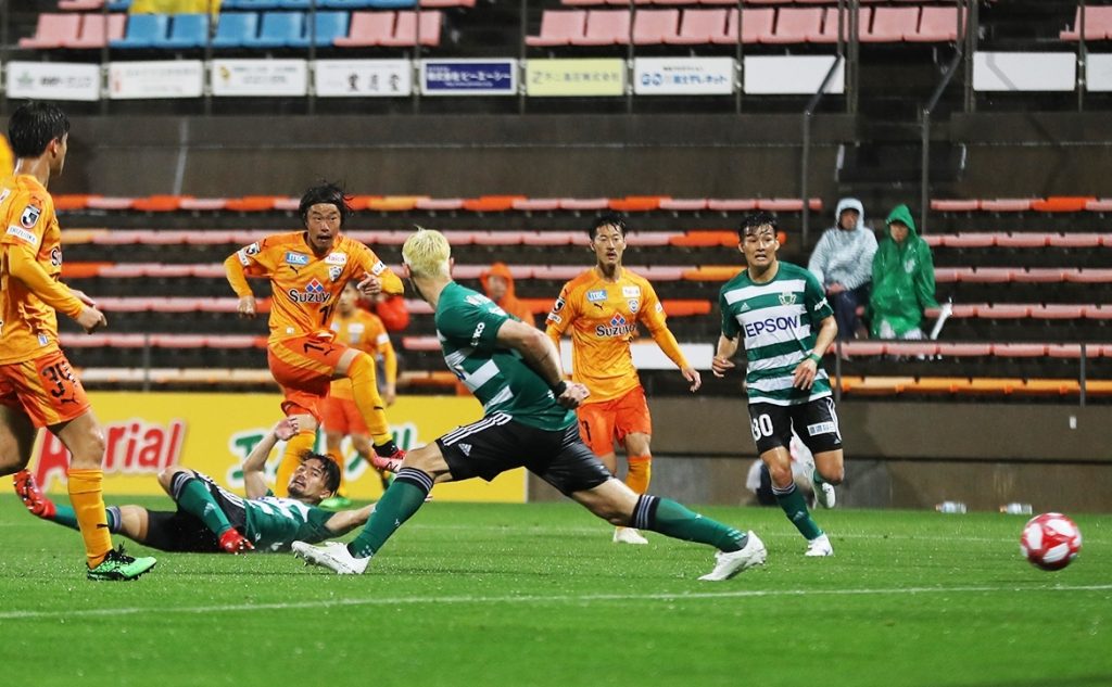 Mito Hollyhock vs Matsumoto Yamaga, 17h ngày 15/7: Áp lực vô hình Mito Hollyhock vs Matsumoto Yamaga, 17h ngày 15/7: Áp lực vô hình