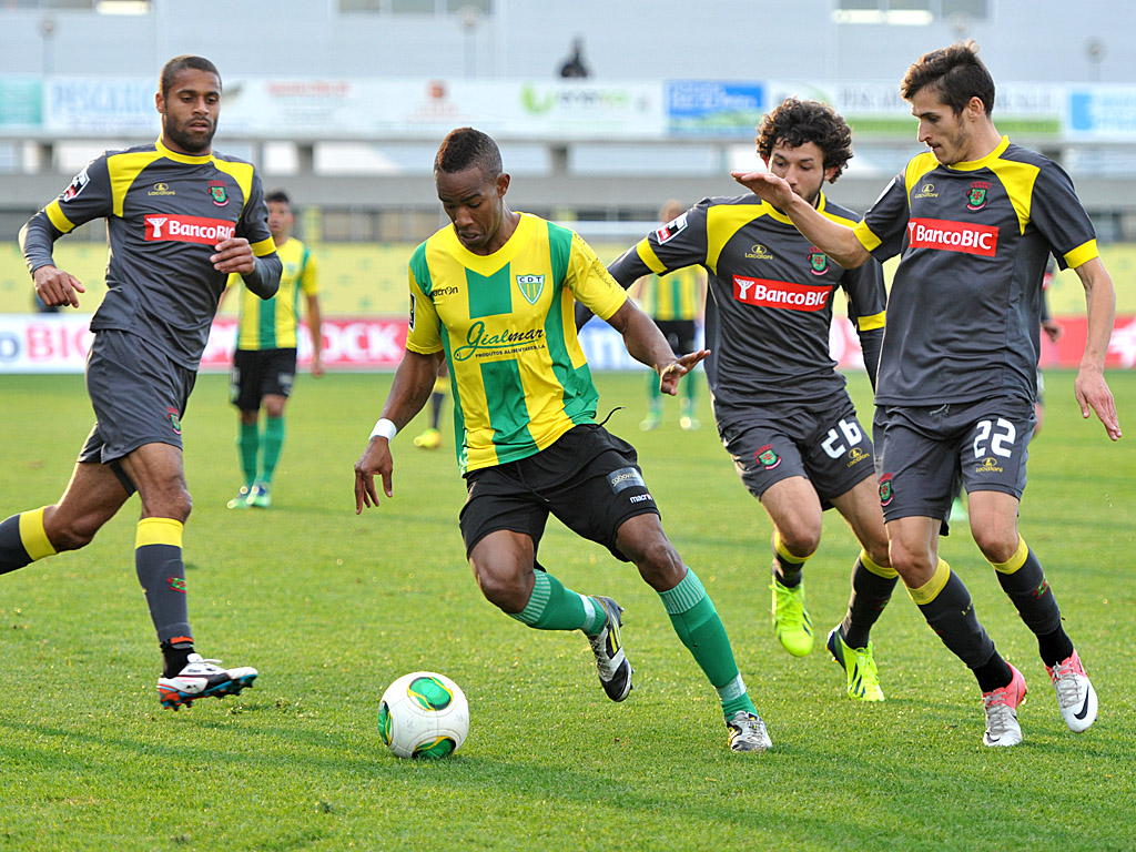 Vicente vs Pacos Ferreira, 3h15 ngày 25/7: Khách phá dớp Vicente vs Pacos Ferreira, 3h15 ngày 25/7: Khách phá dớp