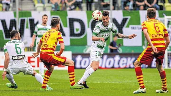 Cracovia vs Lechia Gdansk, 1h ngày 25/7: Thay đổi lịch sử