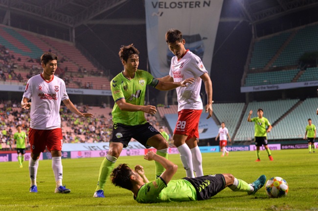 Sangju Sangmu vs Jeonbuk Motors, 17h00 ngày 5/7: Khó cản nhà vô địch Sangju Sangmu vs Jeonbuk Motors, 17h00 ngày 5/7: Khó cản nhà vô địch