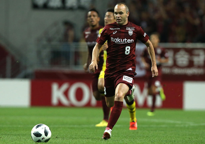 Consadole Sapporo vs Vissel Kobe, 12h ngày 2/8: ‘Messi Thái’ đọ tài cùng Iniesta Consadole Sapporo vs Vissel Kobe, 12h ngày 2/8: ‘Messi Thái’ đọ tài cùng Iniesta