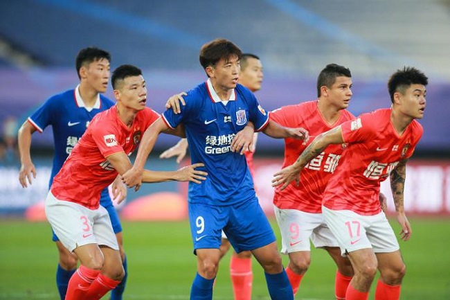 Shanghai Shenhua vs Guangzhou Evergrande, 19h00 ngày 30/8: Tận dụng cơ hội