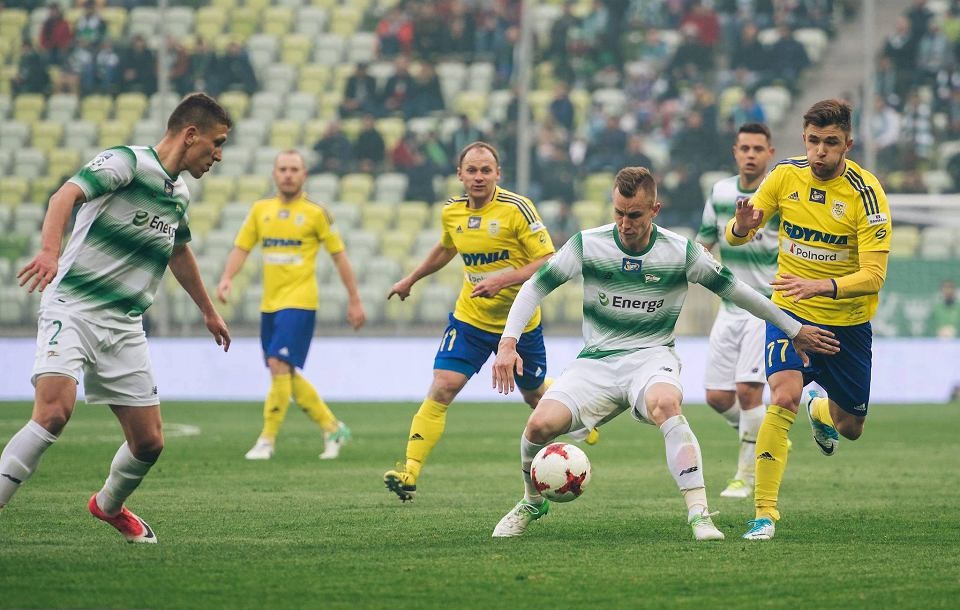 Piast Gliwice vs Lechia Gdansk, 00h00 ngày 24/11: Cái dớp khó chịu