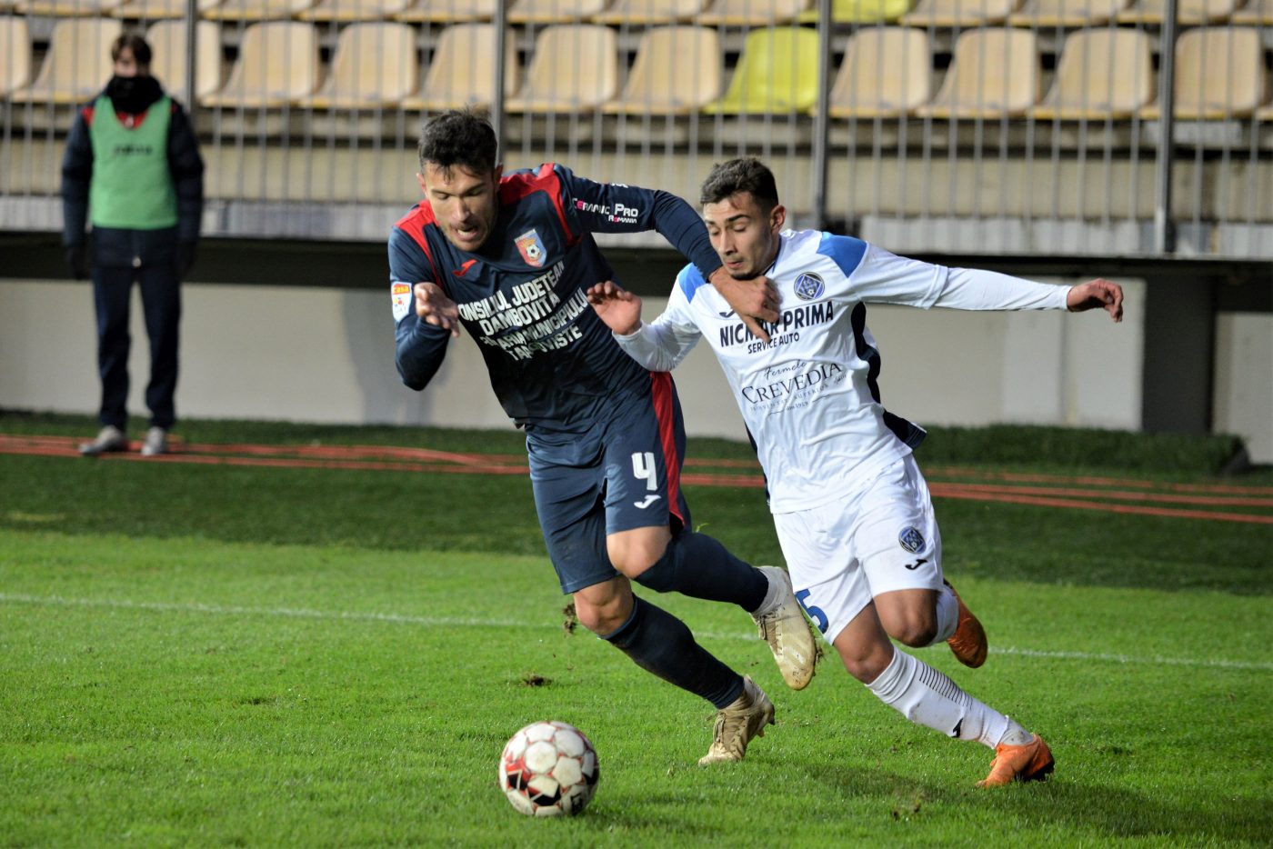 Chindia Targoviste vs Dinamo Bucuresti, 1h ngày 1/9: Chủ bất lợi về mọi mặt Chindia Targoviste vs Dinamo Bucuresti, 1h ngày 1/9: Chủ bất lợi về mọi mặt