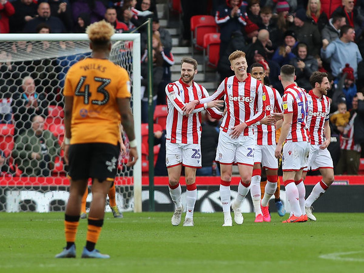 Wolves vs Stoke (1h 18/9): Tiêu diệt bầy sói non