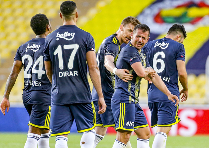 Rizespor vs Fenerbahce, 0h ngày 12/9: Gã khổng lồ thức giấc