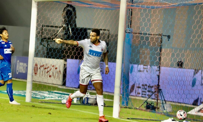 Consadole Sapporo vs Gamba Osaka, 12h ngày 19/9: Chưa thể phá dớp