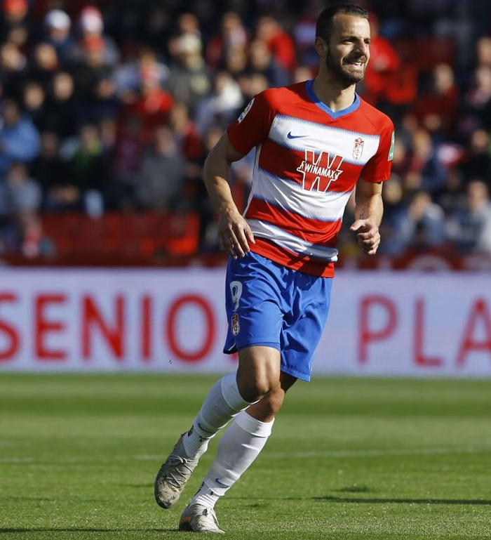 Granada 1-0 Mallorca: Xứng danh đội trưởng