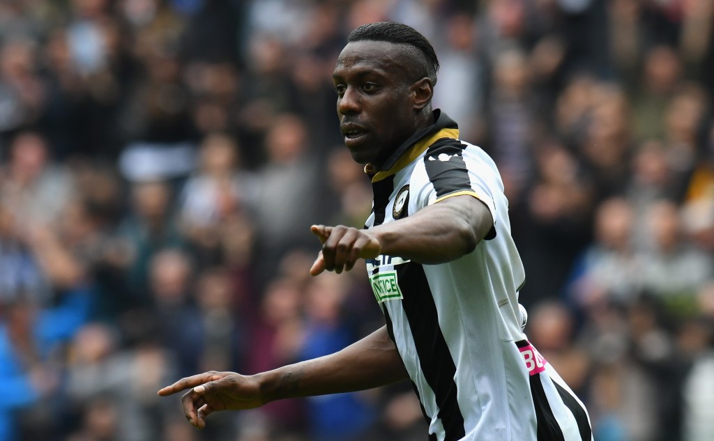 Sập bẫy của Udinese, Sassuolo bị hủy diệt tan nát