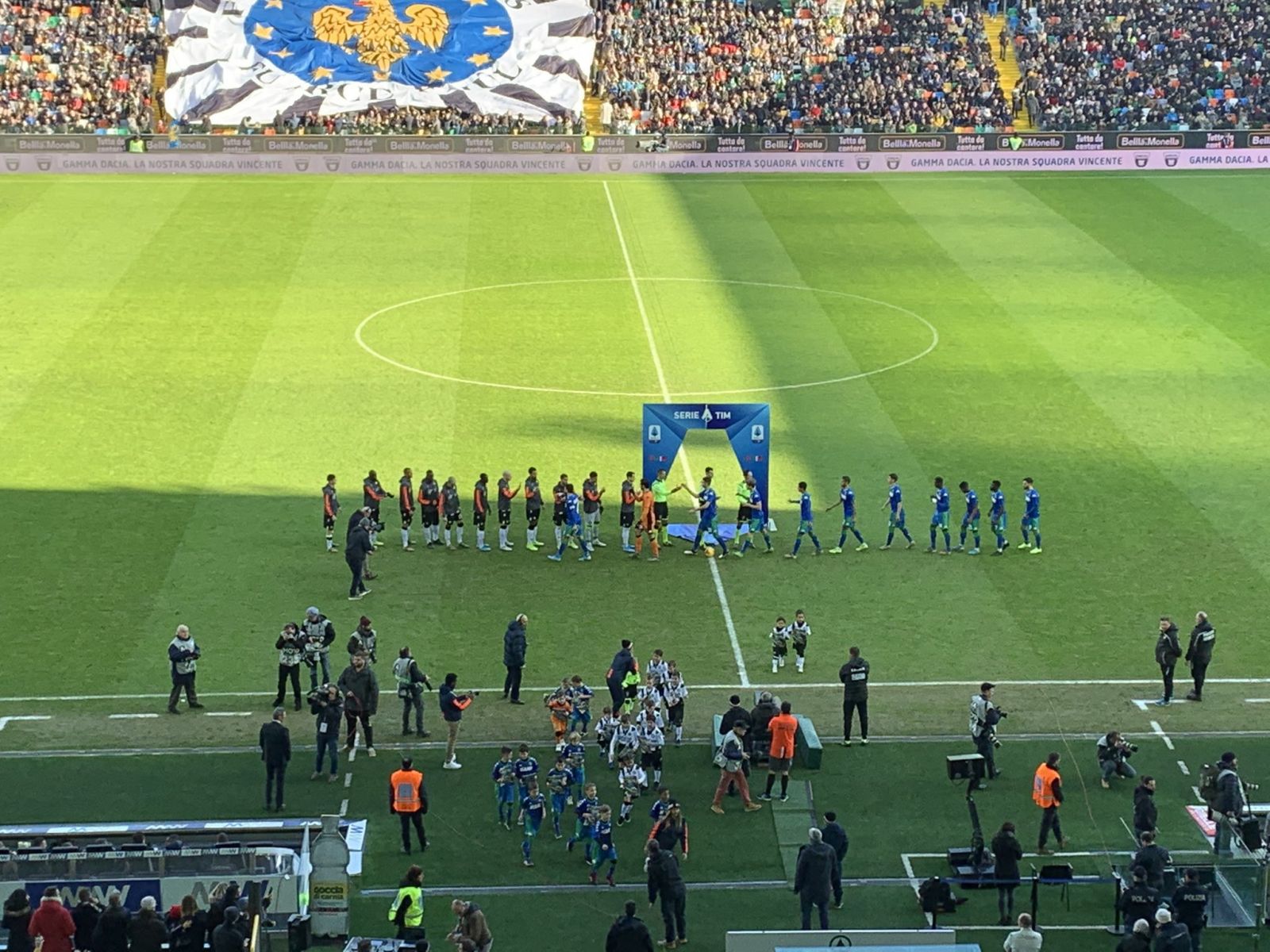 Sập bẫy của Udinese, Sassuolo bị hủy diệt tan nát