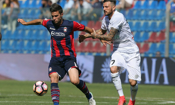 Nhận định Cosenza vs Crotone, 3h00 ngày 21/1: Tình cảnh trái ngược Nhận định Cosenza vs Crotone, 3h00 ngày 21/1: Tình cảnh trái ngược