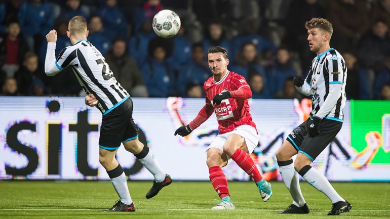 Nhận định Willem 2 vs Heracles Almelo, 18h15 ngày 2/2: Ngựa ô tiếp đà thăng tiến