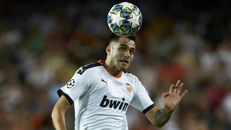 Valencia 1-0 Eibar: Bầy dơi ph&aacute; dớp nhờ c&ocirc;ng Maxi Gomez