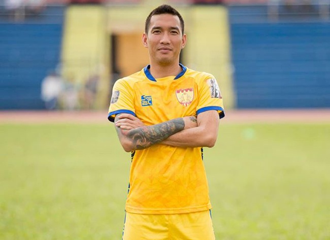 Chuyển nhượng V.League 6/1: Lê Tấn Tài đứng trước nguy cơ giải nghệ