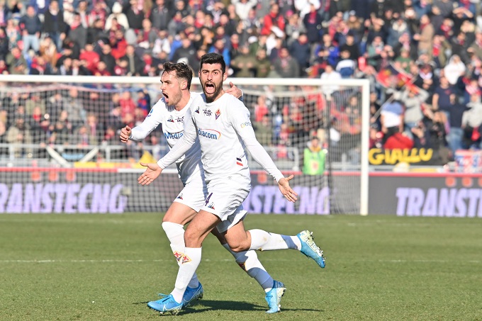 Bologna 1-1 Fiorentina: Thoát hiểm phút bù giờ