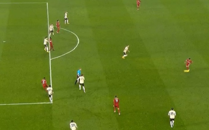 Liverpool 2-0 MU: Hạ đẹp MU, Liverpool c&ocirc; đơn tr&ecirc;n đỉnh