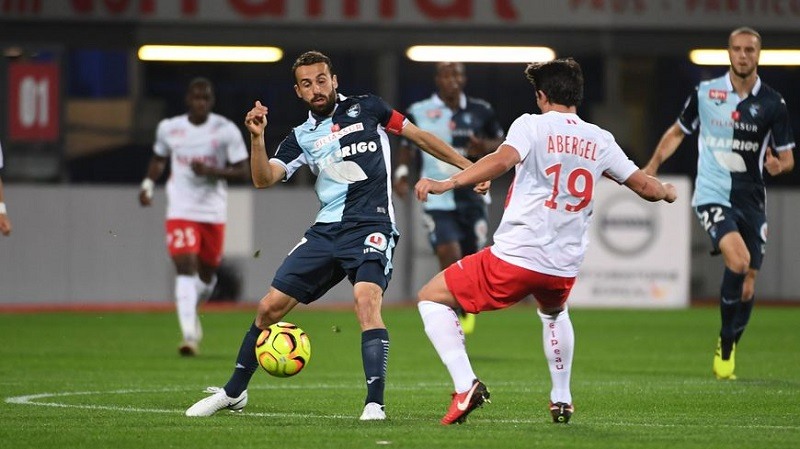 Troyes vs Chateauroux, 2h ngày 6/1: Đánh chiếm ngôi đầu