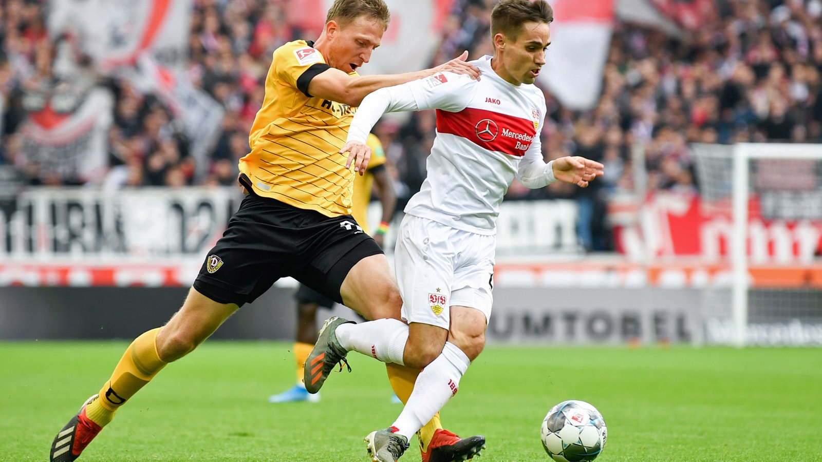 Dynamo Dresden vs Stuttgart, 18h30 ngày 31/5: Duy trì bám đuổi Dynamo Dresden vs Stuttgart, 18h30 ngày 31/5: Duy trì bám đuổi