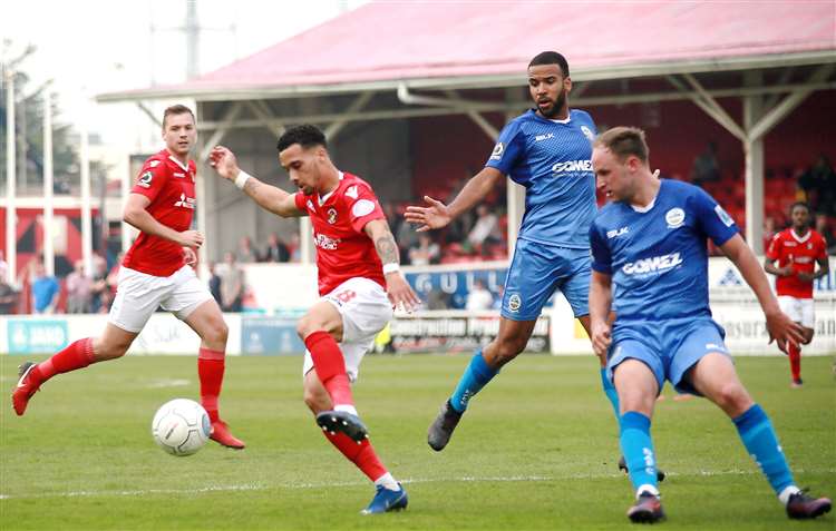 Nhận định bóng đá Eastleigh vs Dover Athletic, 2h45 ngày 18/3